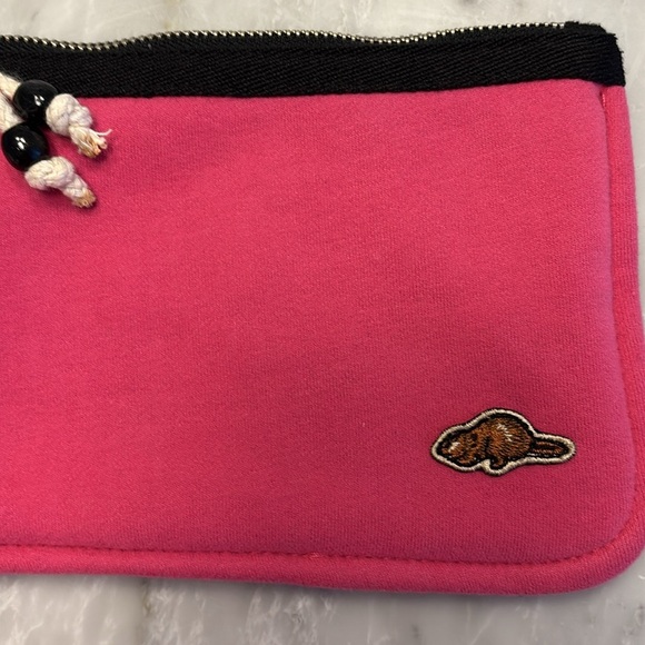 Roots wristlets - Picture 2 of 4